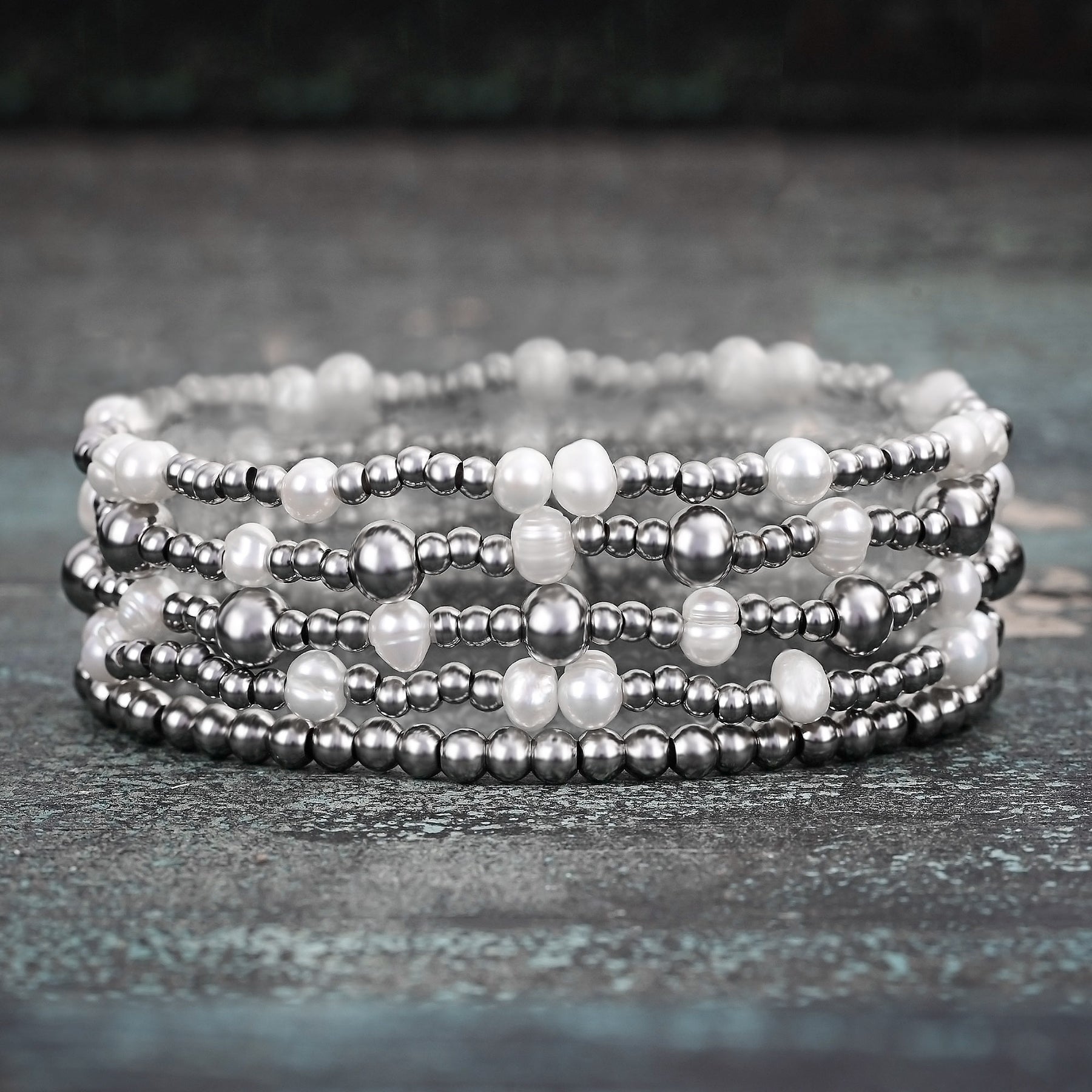 Shimmering Pearl Bracelet Set